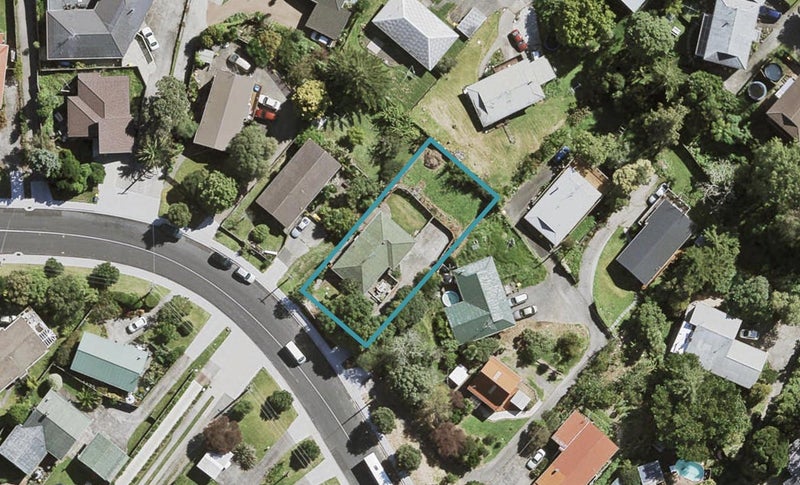 94 Sunnyside Road, Sunnyvale, Auckland - Carousel 1