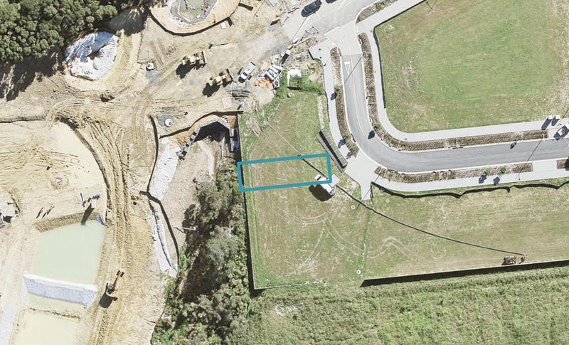 35 Bight Road, Long Bay, Auckland - Carousel 1