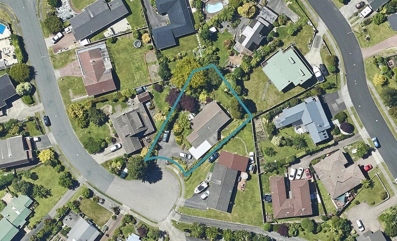 8 Bradley Place, Lynmore, Rotorua - Carousel 1