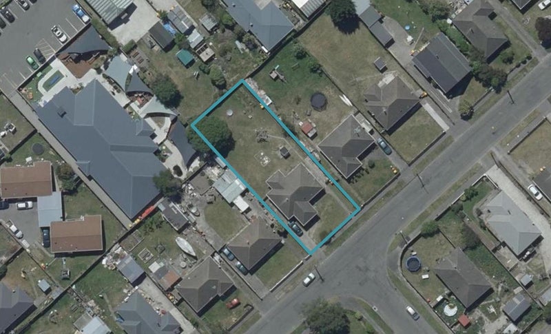 9 Basingstoke Street, Aranui, Christchurch - Carousel 1