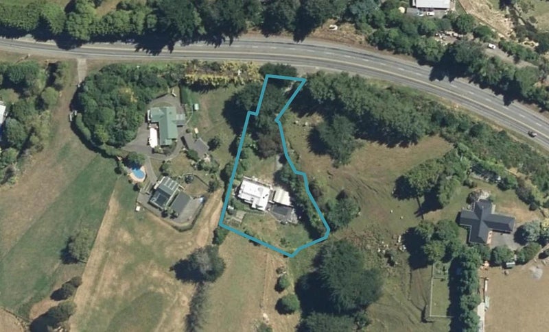 438 Paremata Haywards Road, Judgeford, Porirua - Carousel 1