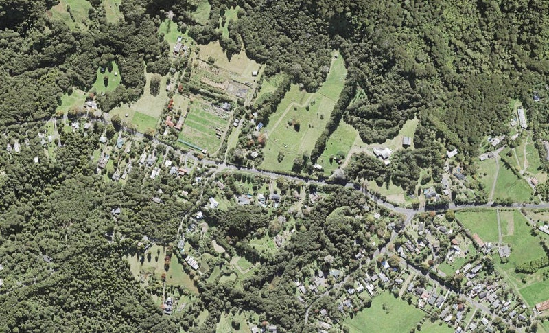 13 Mountain Road, Henderson Valley, Auckland - Carousel 1