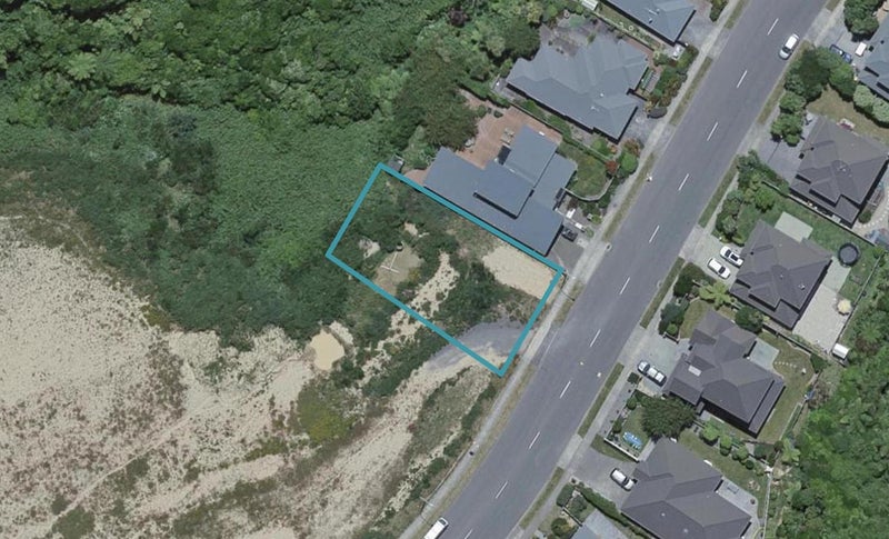 218 Westchester Drive, Churton Park, Wellington - Carousel 1