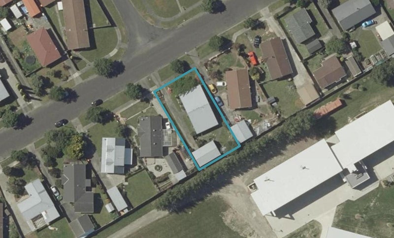 68 Hillcrest Drive, Kelvin Grove, Palmerston North - Carousel 1
