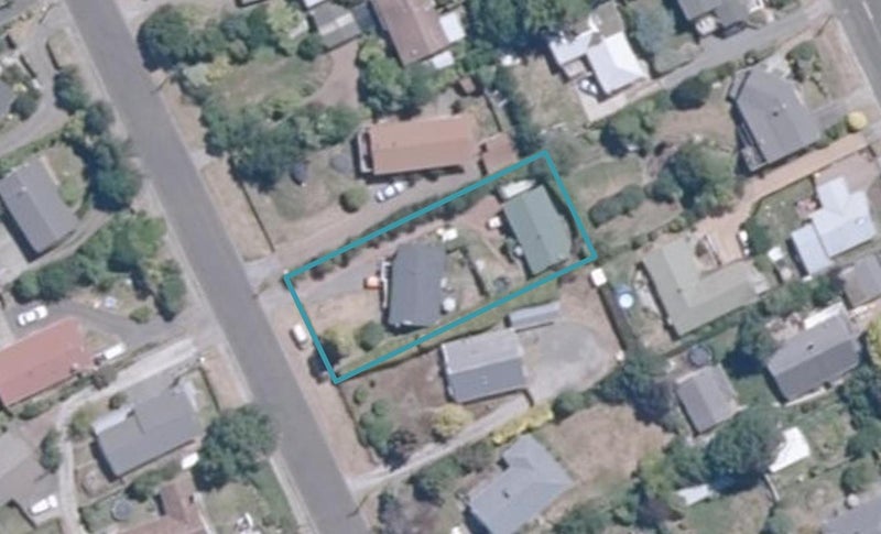 2/36 Sunset Street, Hilltop, Taupō - Carousel 1