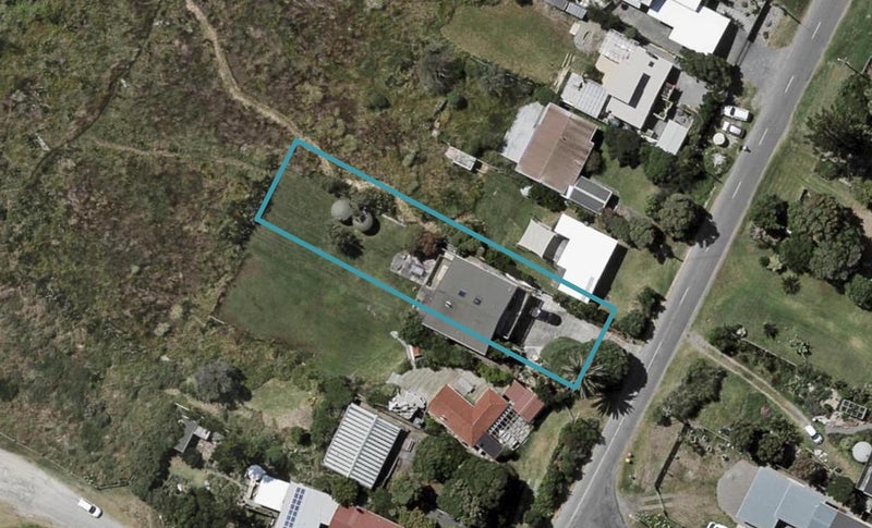 21 Rodney Avenue, Te Horo Beach - Carousel 1