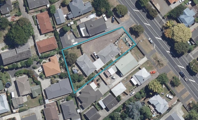 207B Galloway Street, Hamilton East, Hamilton - Carousel 1