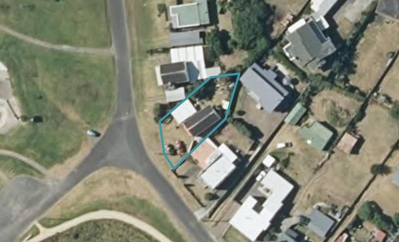 1 Nash Parade, Foxton Beach, Foxton - Carousel 1