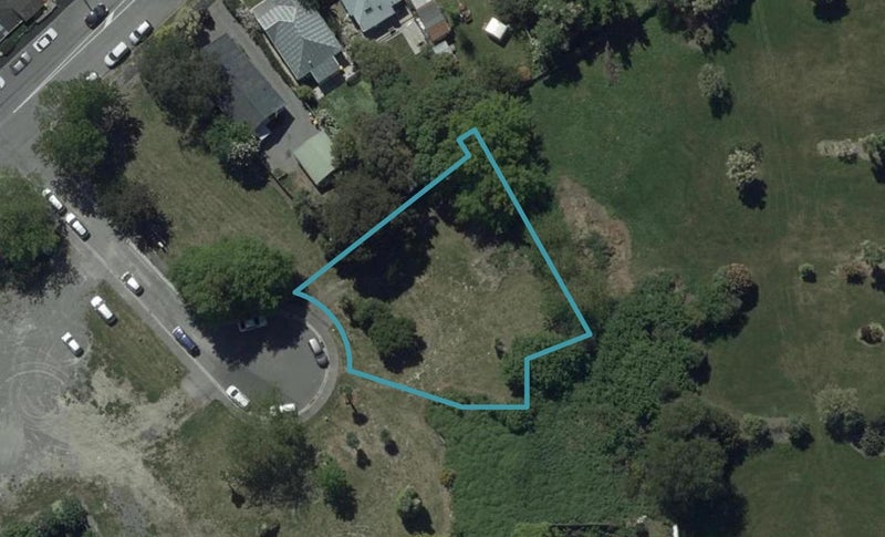 15 Sorensens Place, Richmond, Christchurch - Carousel 1
