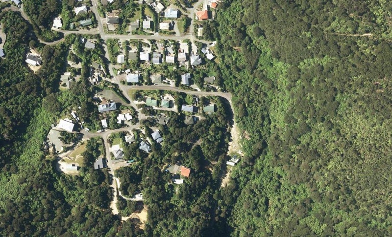 10 Ruataniwha Place, Ōkiwi Bay - Carousel 1