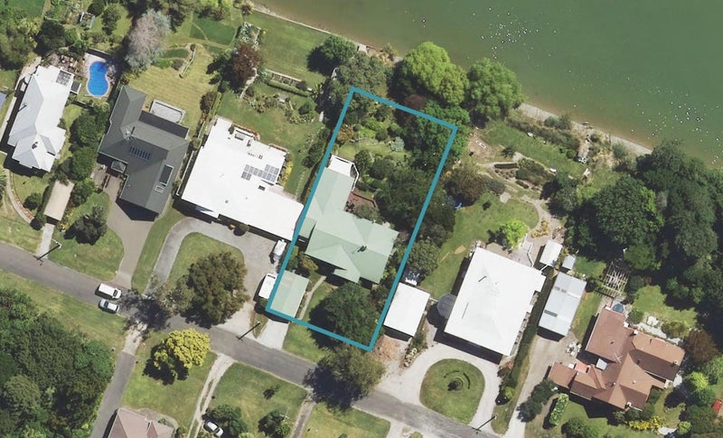 26 Score Road, Inner Kaiti, Gisborne - Carousel 1