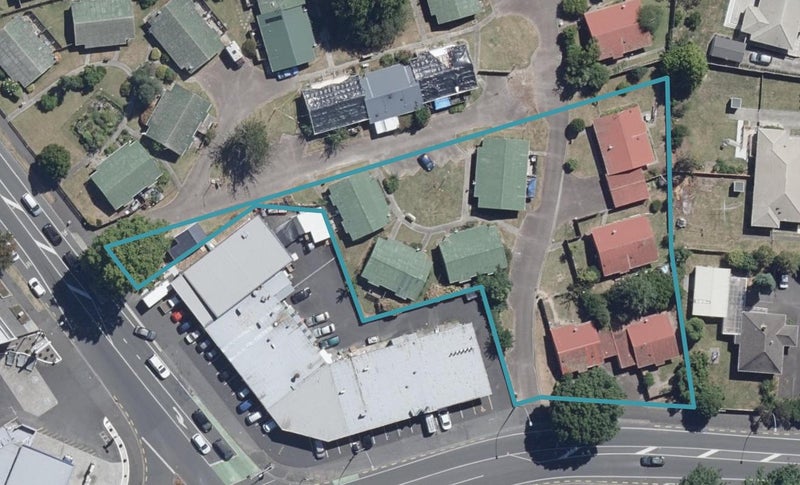 10 Peachgrove Road, Hamilton East, Hamilton - Carousel 1