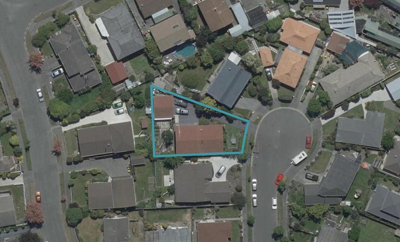 5 Larkhill Place, Russley, Christchurch - Carousel 1