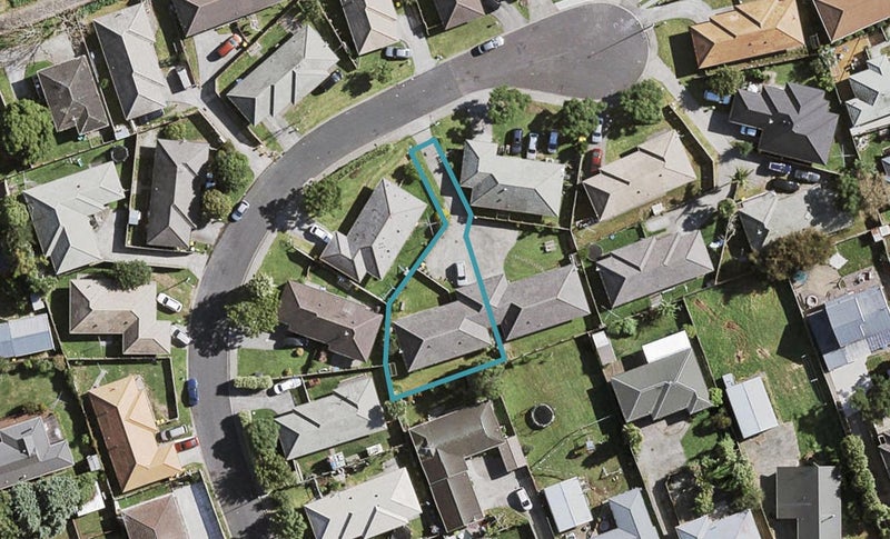 13 Jadon Close, Takanini, Auckland - Carousel 1