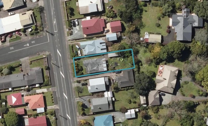 18 Kamo Road, Regent, Whangarei - Carousel 1
