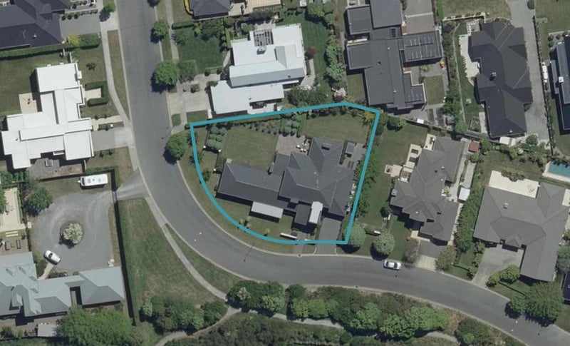 44 Glen Oaks Drive, Northwood, Christchurch - Carousel 1