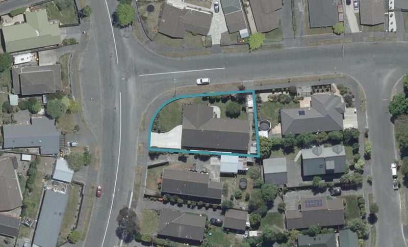 262 Queenspark Drive, Parklands, Christchurch - Carousel 1