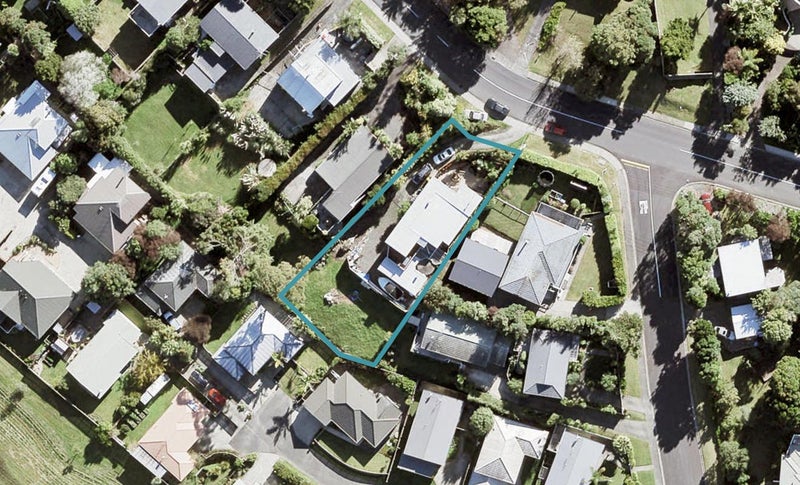 255 Vipond Road, Stanmore Bay, Whangaparaoa - Carousel 1
