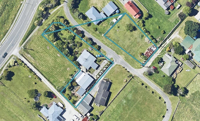 6 Te Wirihana Road, Mourea, Rotorua - Carousel 1