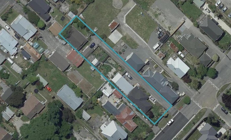 2/24 Hopkins Street, Woolston, Christchurch - Carousel 1