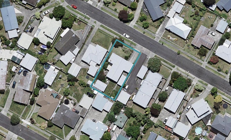 29 Liverpool Crescent, Tamatea, Napier - Carousel 1