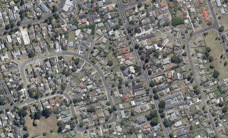 7/41 Yeats Crescent, Fairfield, Hamilton - Carousel 1