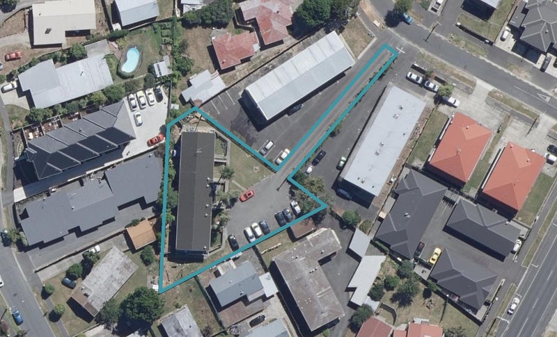 6/5 Tralee Place, Hillcrest, Hamilton - Carousel 1