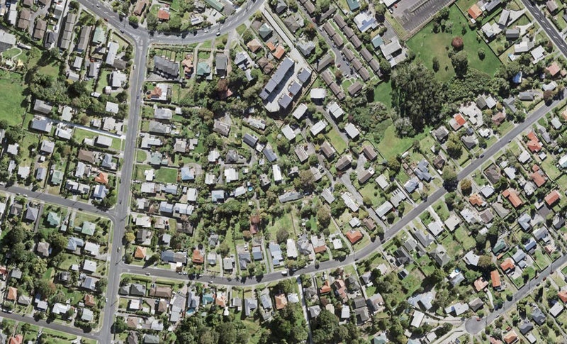 2/20A Eastglen Road, Glen Eden, Auckland - Carousel 1