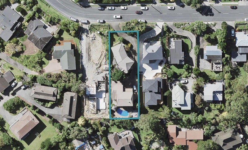 2/66 Hastings Road, Mairangi Bay, Auckland - Carousel 1