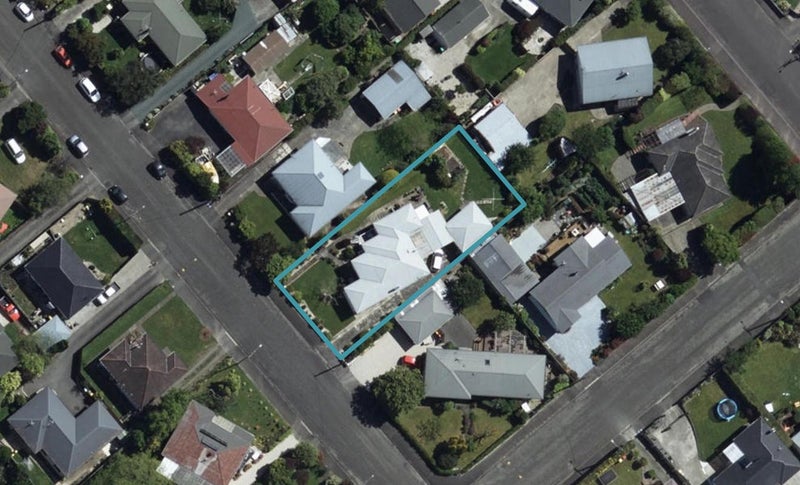 17 Warren Kelly Street, Richmond - Carousel 1