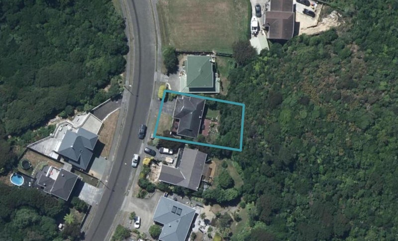 111 Eskdale Road, Papakowhai, Porirua - Carousel 1