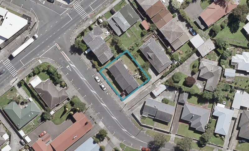 7 Gordon Street, Avalon, Lower Hutt - Carousel 1