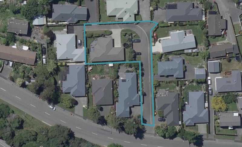 2 Castleview Lane, Heathcote Valley, Christchurch - Carousel 1