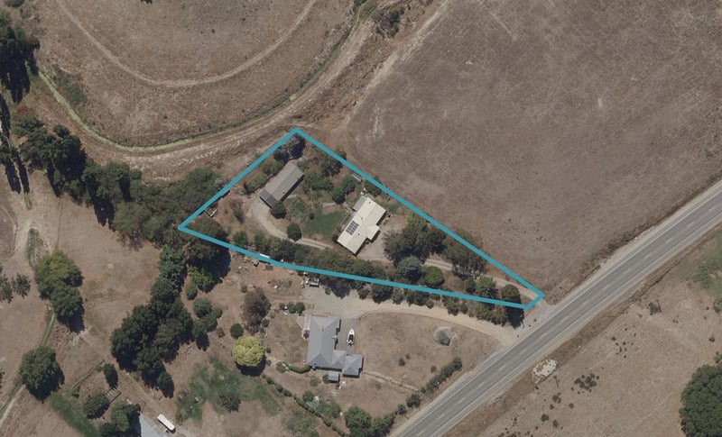 131 Manuherikia Road, Letts Gully, Alexandra - Carousel 1