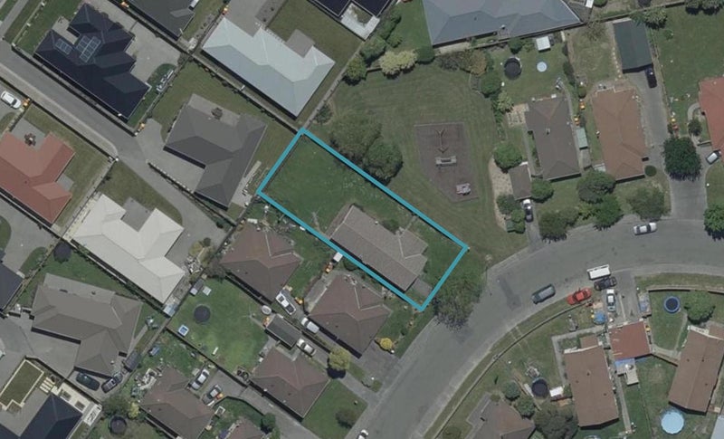 37 Arcon Drive, Broomfield, Christchurch - Carousel 1