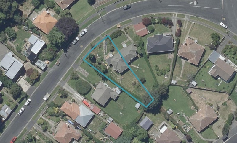 26 Strathearn Avenue, Wakari, Dunedin - Carousel 1