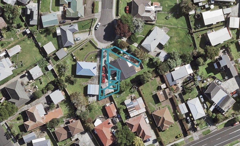 12B Bowen Street, Manurewa East, Auckland - Carousel 1
