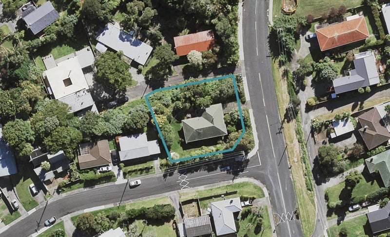 68 Elliott Avenue, Bayview, Auckland - Carousel 1