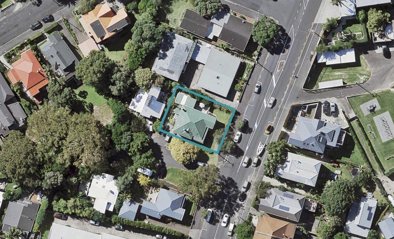 97 Vauxhall Road, Devonport, Auckland - Carousel 1