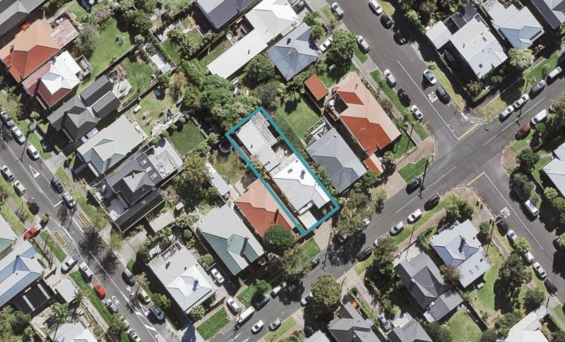 97 Crummer Road, Grey Lynn, Auckland - Carousel 1