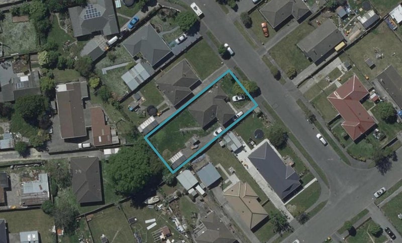 3 Dalglish Place, Hoon Hay, Christchurch - Carousel 1