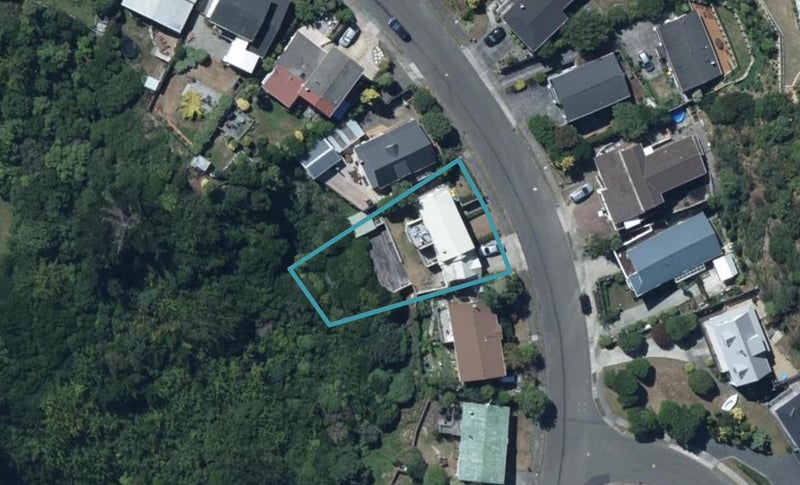 70 Eskdale Road, Papakowhai, Porirua - Carousel 1