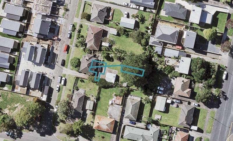 6/48 Torrington Crescent, Glen Innes, Auckland - Carousel 1