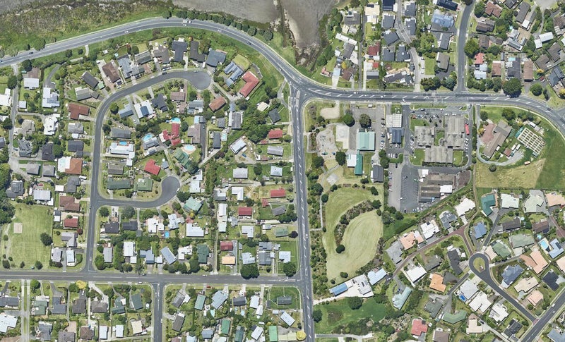13 Waitaha Road, Welcome Bay, Tauranga - Carousel 1