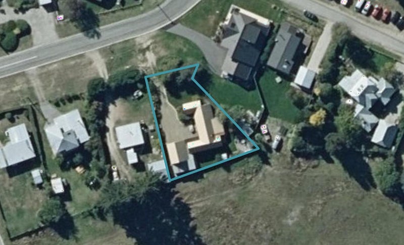 70 Kingston Street, Albert Town, Wanaka - Carousel 1