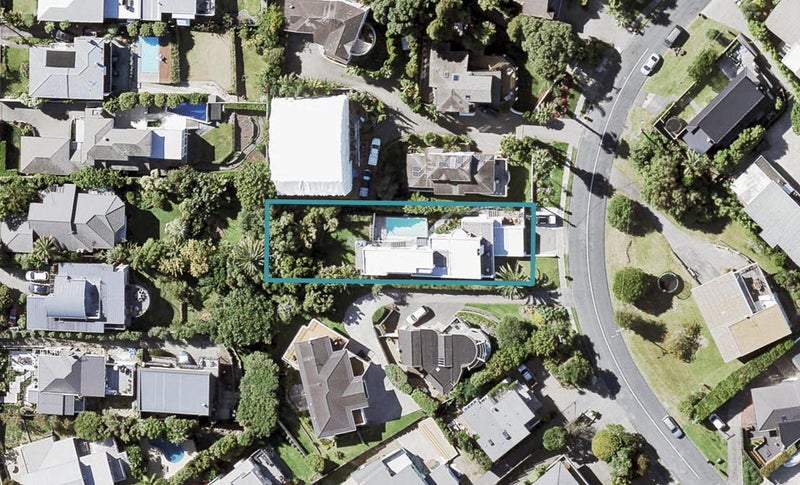 90 Churchill Road, Murrays Bay, Auckland - Carousel 1