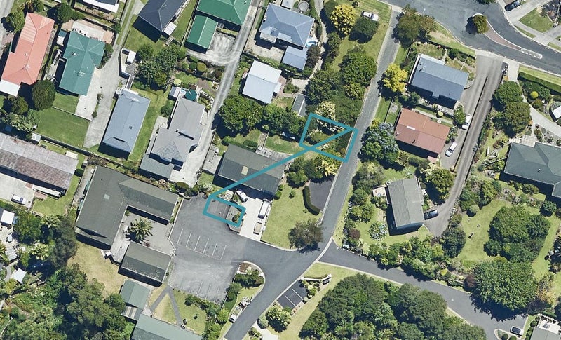 8 Manchester Way, Judea, Tauranga - Carousel 1