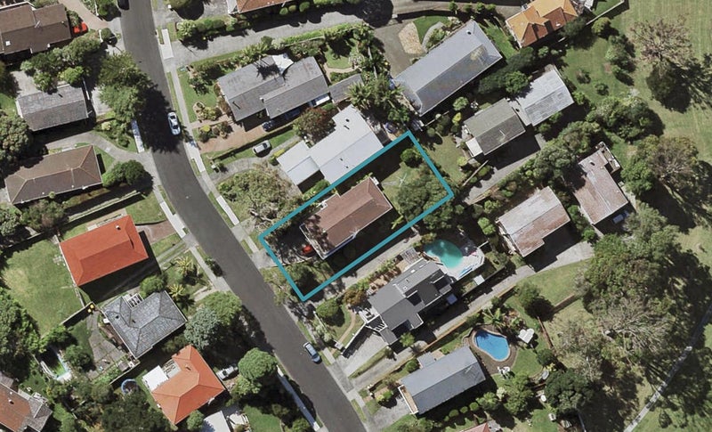50 Knightsbridge Drive, Forrest Hill, Auckland - Carousel 1