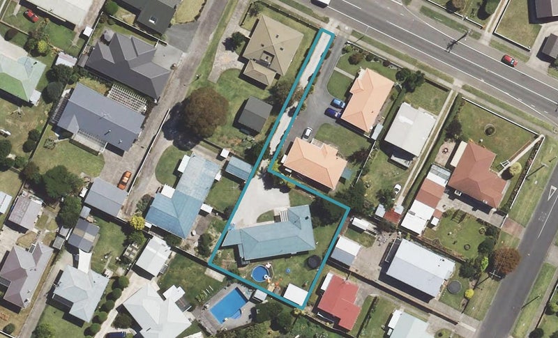 672A Aberdeen Road, Te Hapara, Gisborne - Carousel 1
