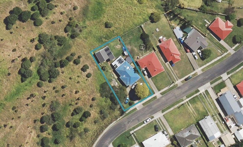 35 Oxford Street, Kaiti, Gisborne - Carousel 1